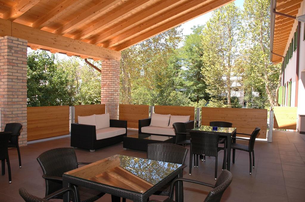 Hotel La Pergola Lignano Sabbiadoro Luaran gambar